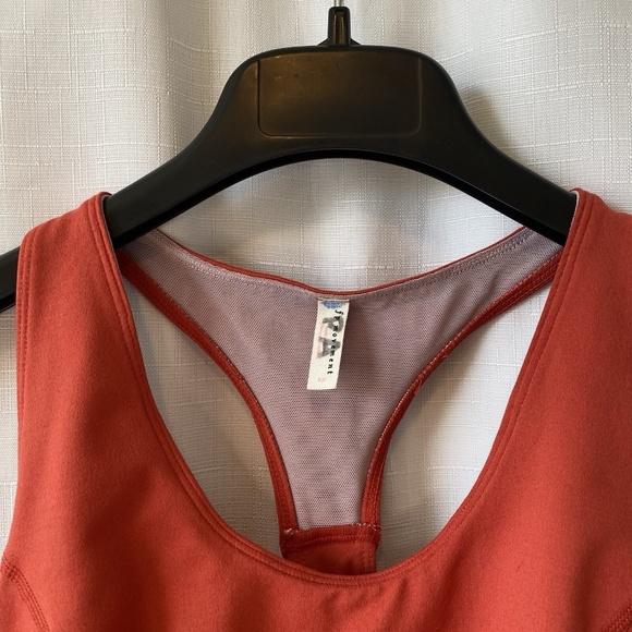 Free People FP Movement Synergy Sports Bra Sz S Orange Strappy Terracotta Yoga - Picture 2 of 10